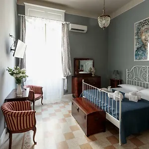 Couette-café Talia, Reggio de Calabre